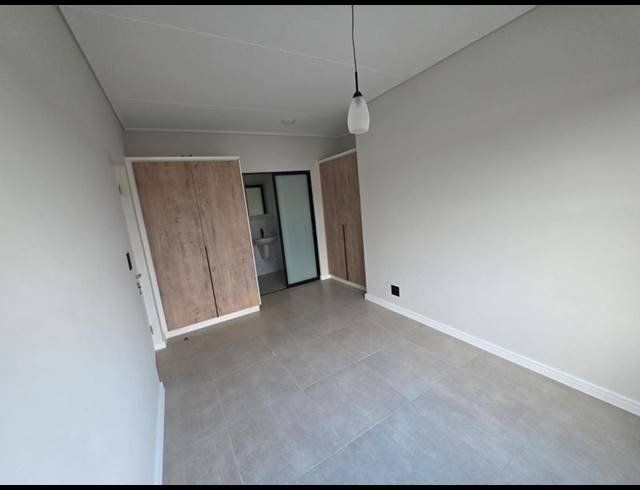 1 BEDROOM PROPERTY TO RENT IN MOOIKLOOF